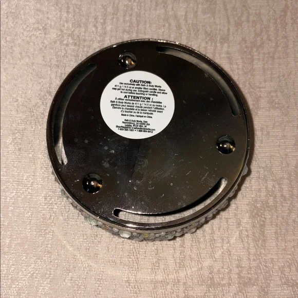 Bath & Body Works Bejeweled 3-Wick Candle Holder - Picture 4 of 5